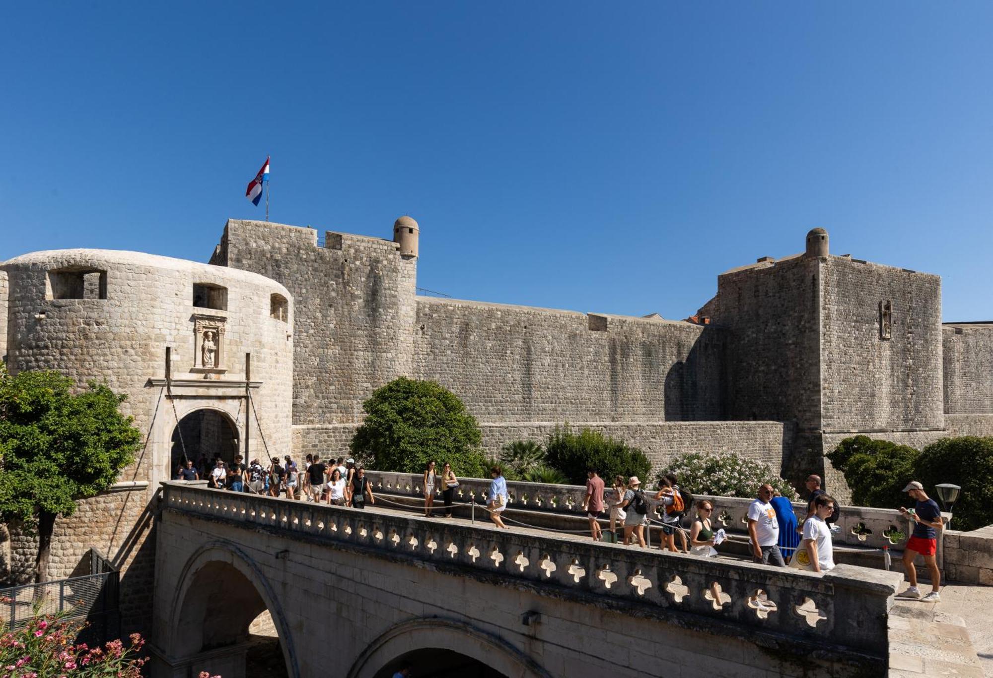 Seistanca Lux -Old City Entrance Dubrovnik Kültér fotó